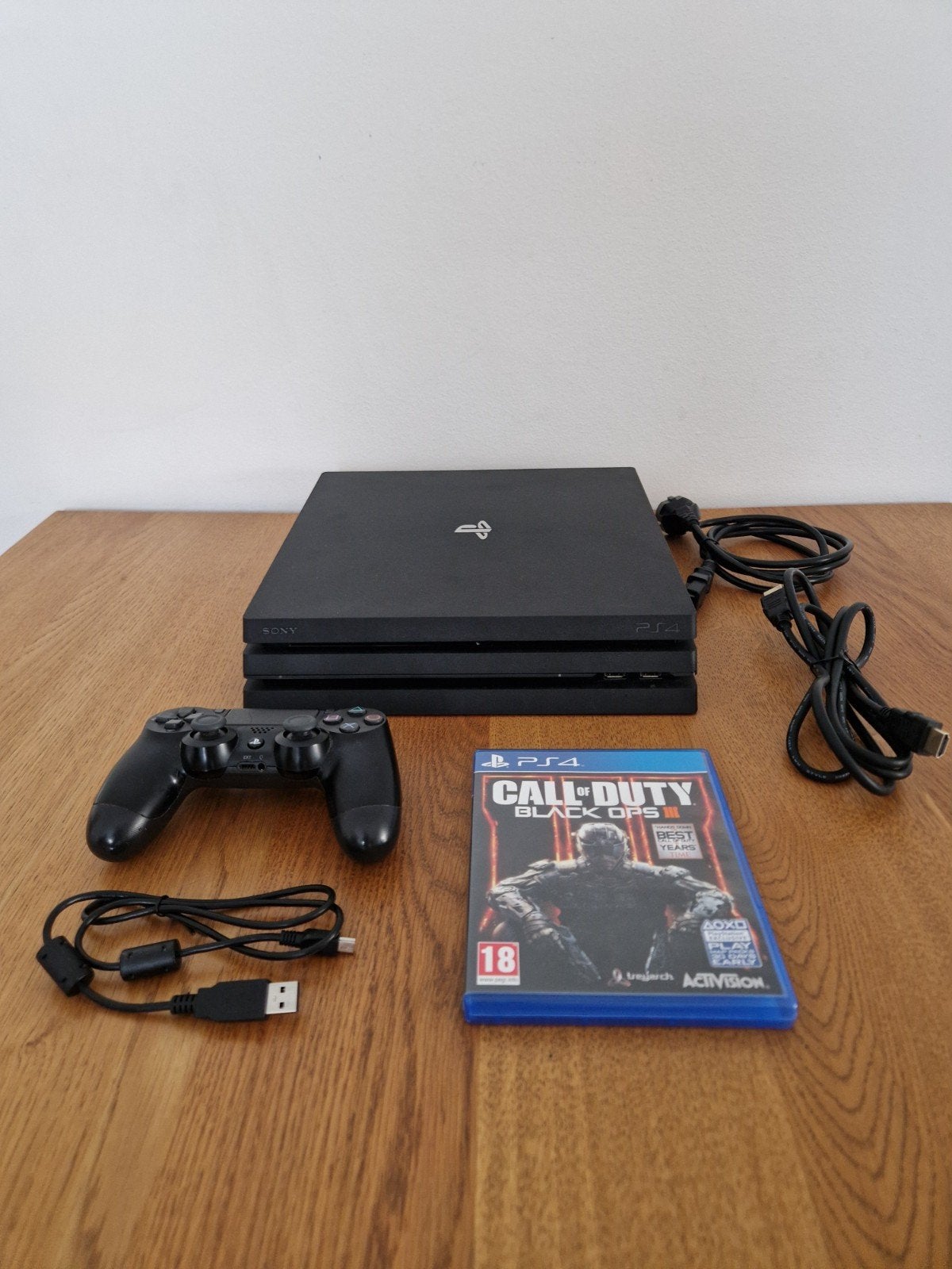 PlayStation 4 Pro 1TB met controller en Call of Duty, Met games, Ophalen of Verzenden, 1 TB, Met 1 controller