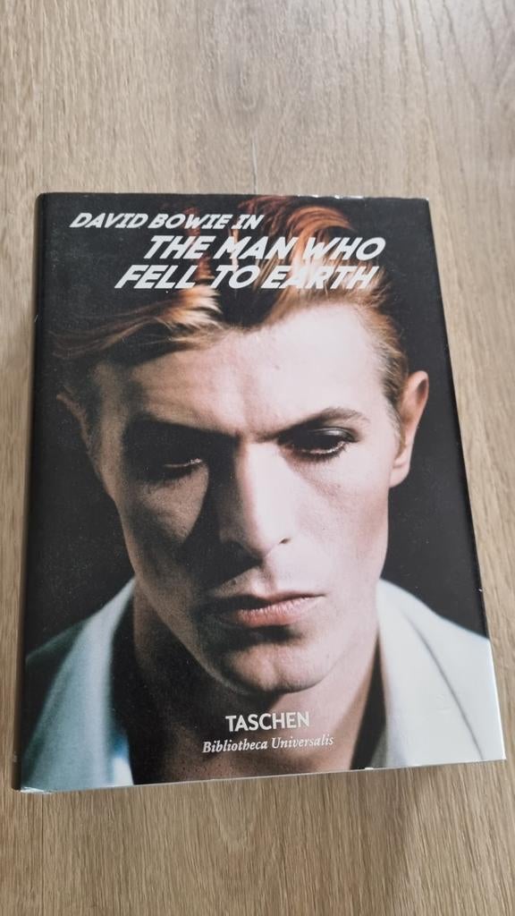 David Bowie in The Man Who Fell to Earth boek, Ophalen of Verzenden