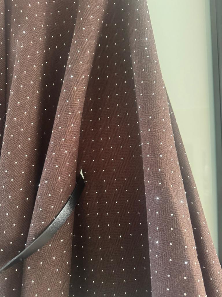 Nieuwe bruine poncho met glitter steentjes en riem, Ophalen of Verzenden, Nieuw, Maat 42/44 (L), Bruin