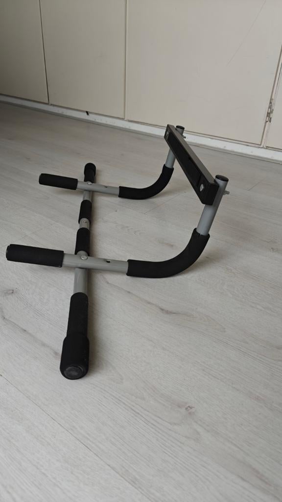 Oprekstang voor deurkozijn, Sport en Fitness, Fitnessmaterialen, Ophalen, Gebruikt, Rug, Oprekstang