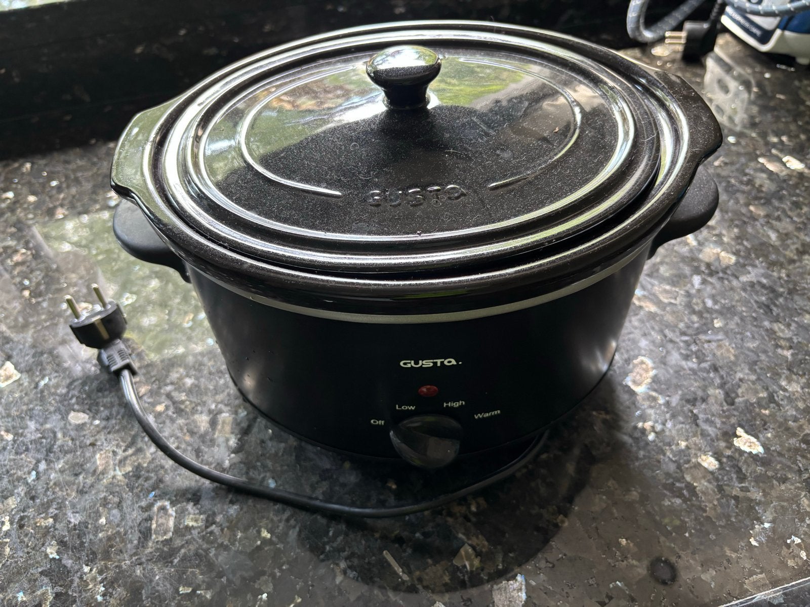 Gusta Slowcooker - Zwart, 210W, Witgoed en Apparatuur, Slowcookers, Ophalen of Verzenden, Vaatwasmachinebestendig, Zo goed als nieuw