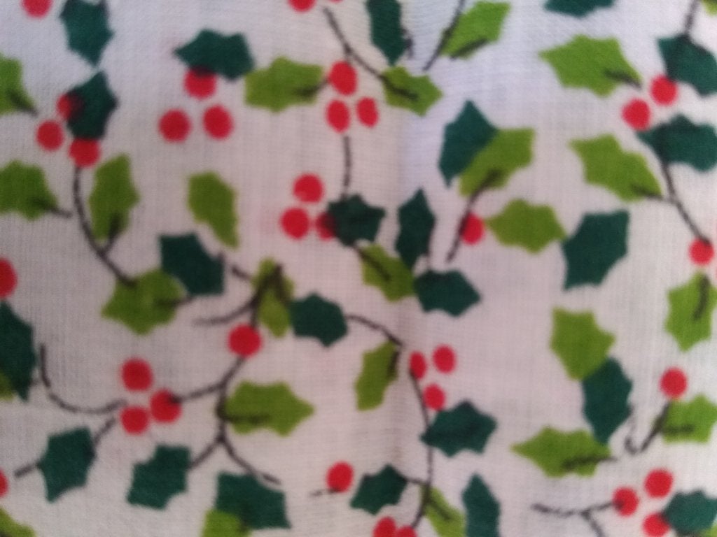 lap stof met kerstmotief, hulst takken bessen, Meerkleurig, 120 cm of meer, Nieuw, Ophalen of Verzenden