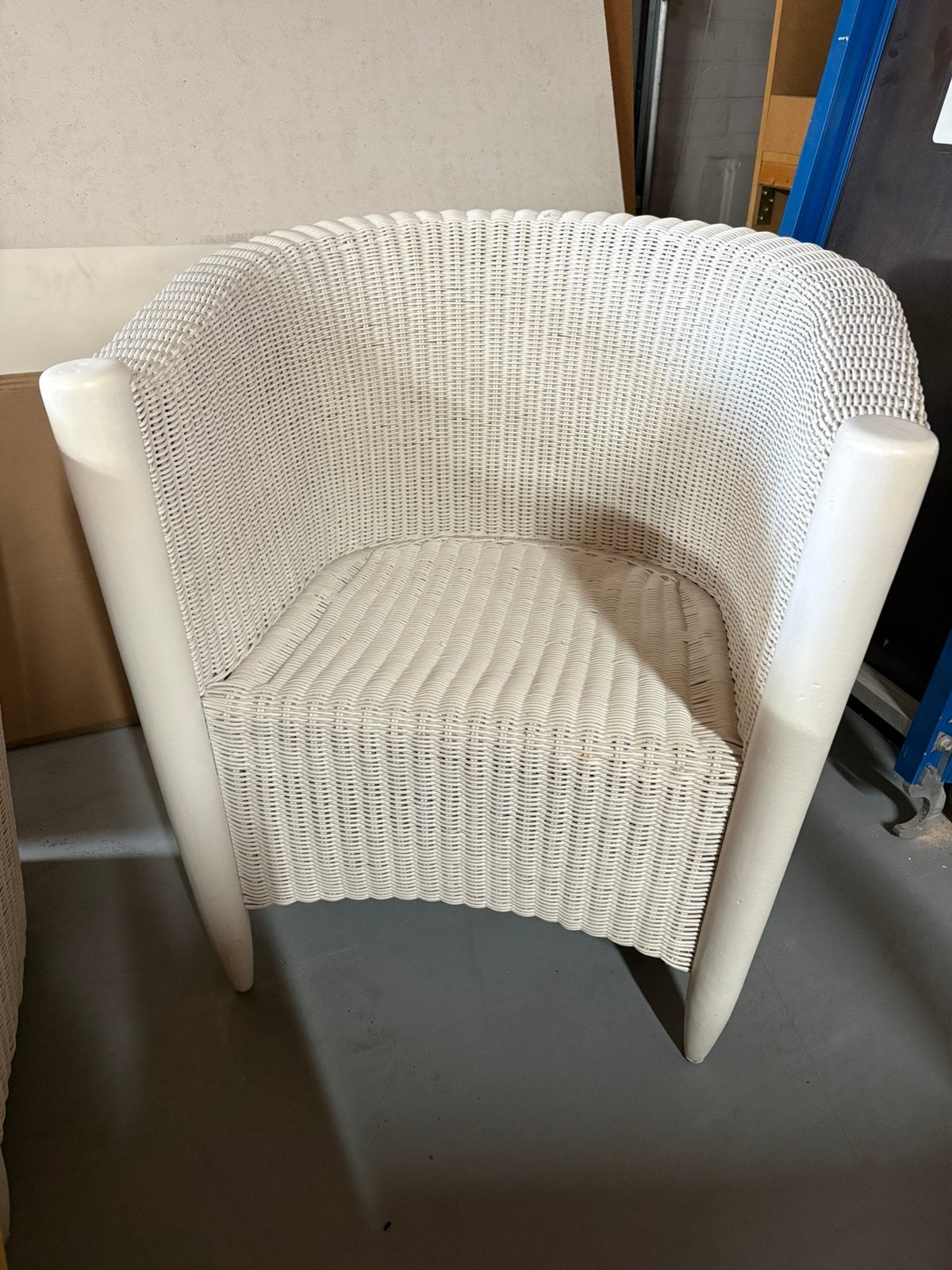 Set van twee rieten stoelen in wit, Tuin en Terras, Ophalen, Zo goed als nieuw, Rotan