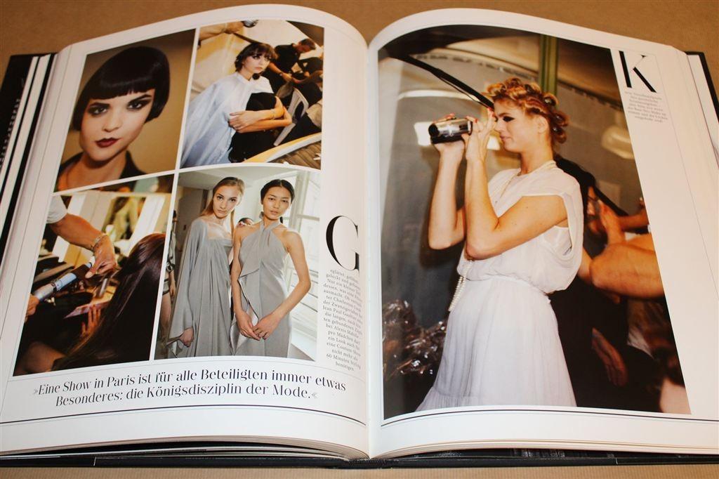 Schwarzkopf We Love Hair — Fotoboek met Karl Lagerfeld, Ophalen of Verzenden, Gelezen, Mode algemeen