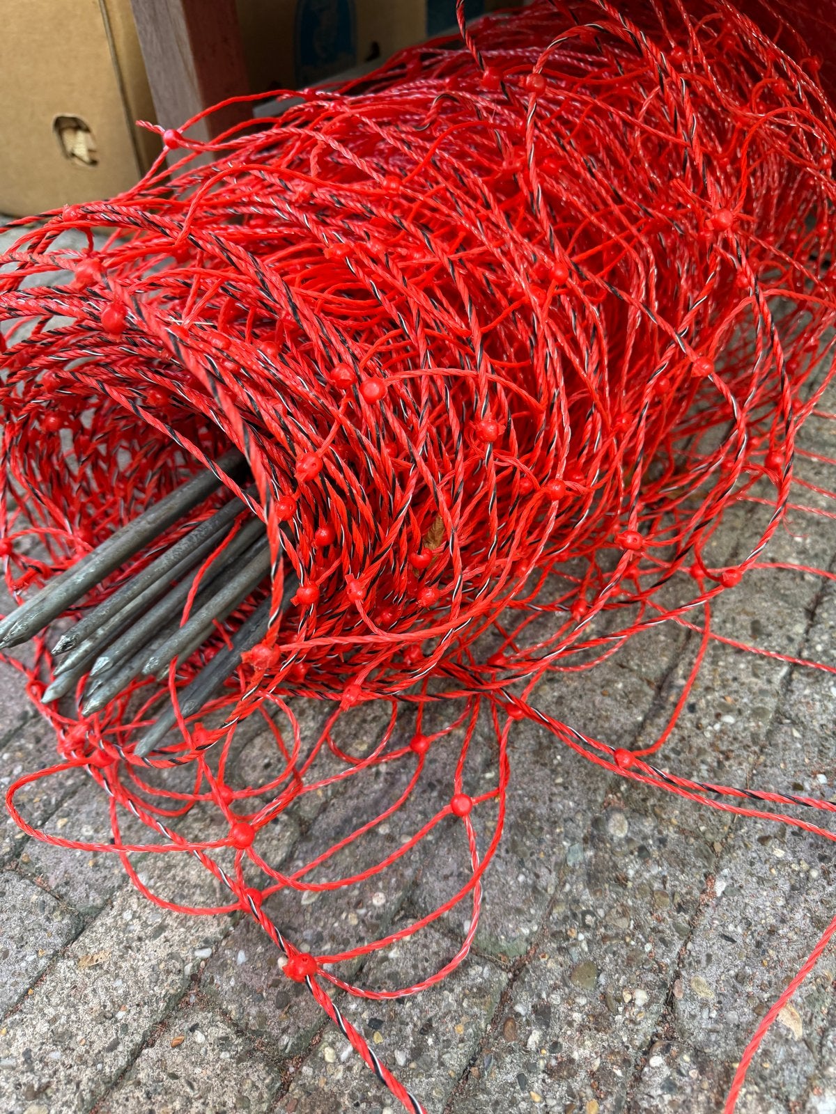 Rood gaashekwerk met palen 30 meter, Tuin en Terras, Ophalen, Gebruikt, Kunststof, Gaashekwerk