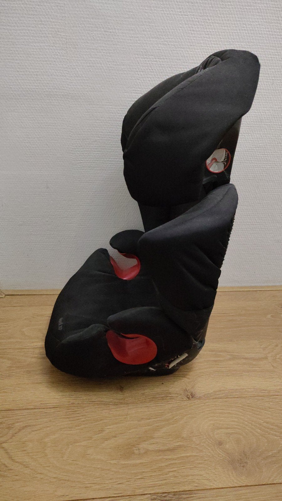 Foto 3 van Maxi-Cosi Rodi XP autostoel - Zwart
