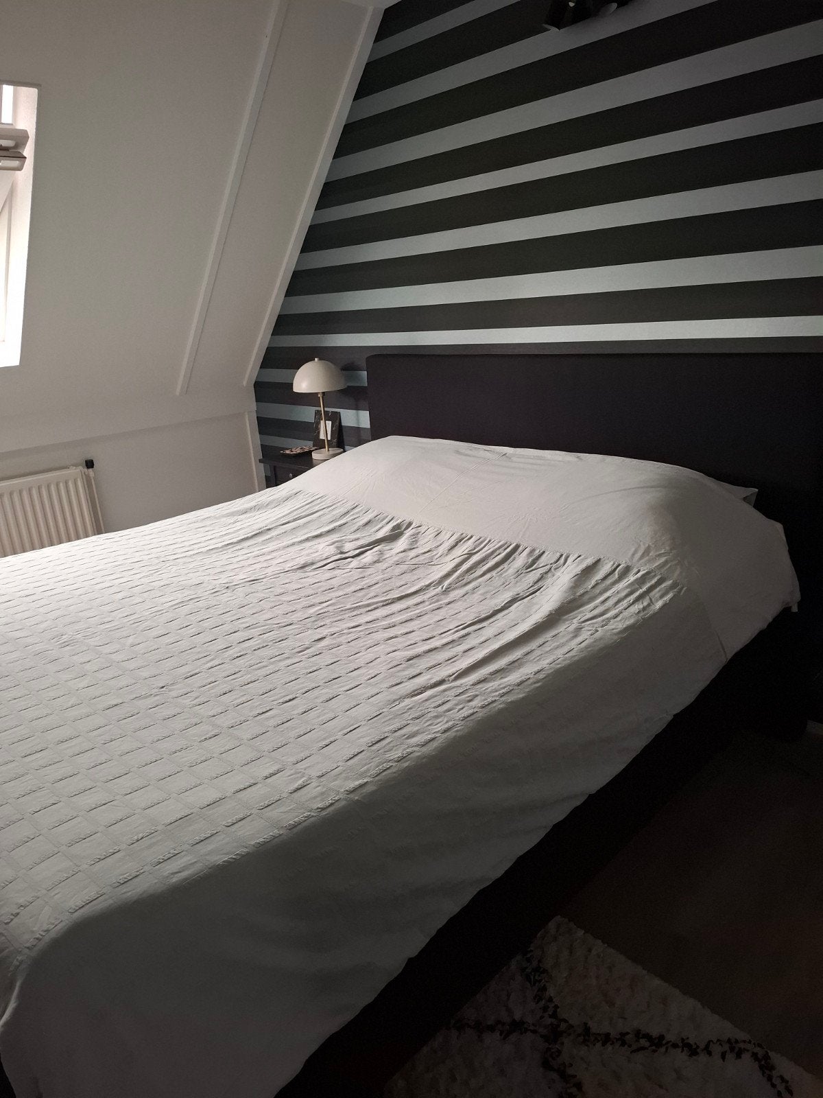 Boxspring van het merk Swiss Sense, elektrisch verstelbaar., Ophalen, Tweepersoons, Zo goed als nieuw, 180 cm