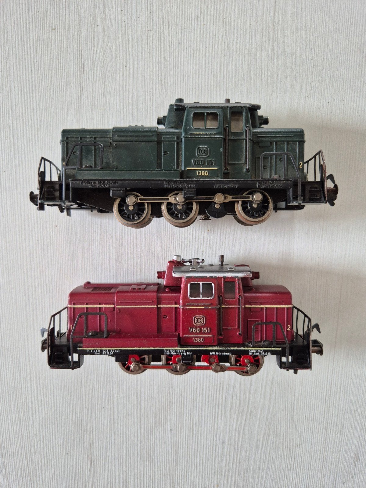 2 Fleischmann H0 V60 DB diesellocs 1380, Hobby en Vrije tijd, Modeltreinen | H0, Gebruikt, Fleischmann, Ophalen of Verzenden, Gelijkstroom