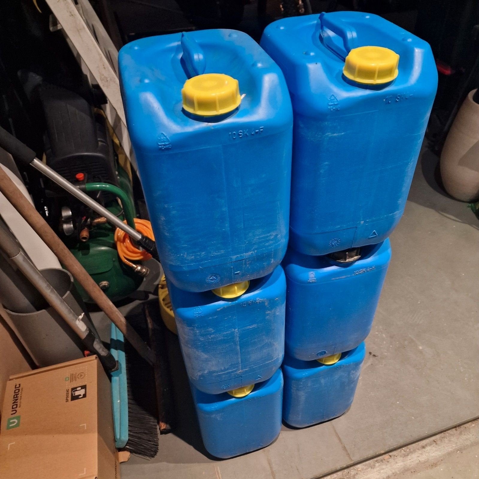 20L Jarrycans, Ophalen of Verzenden