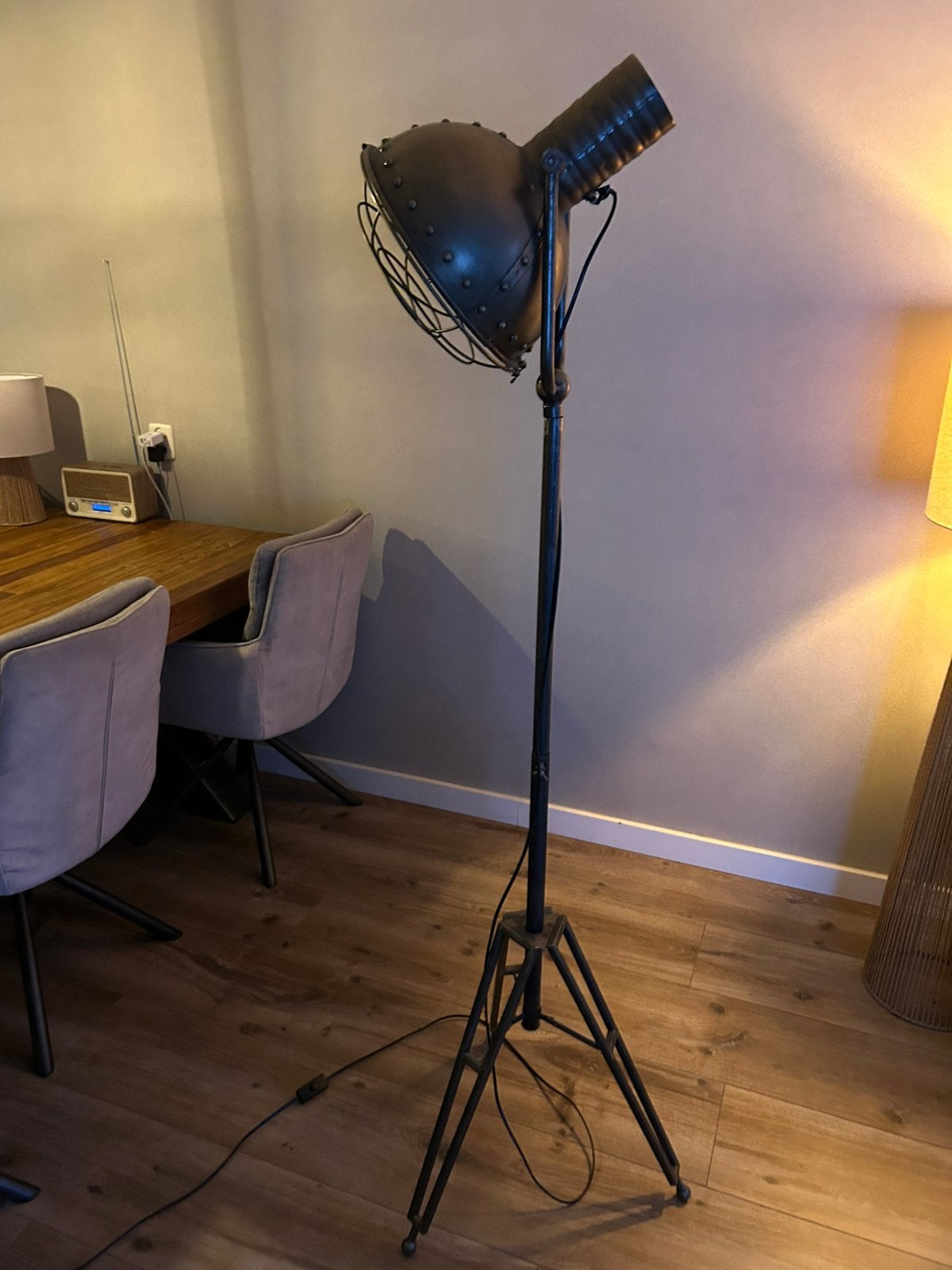 Industriele staande lamp, Ophalen, Zo goed als nieuw, 150 tot 200 cm