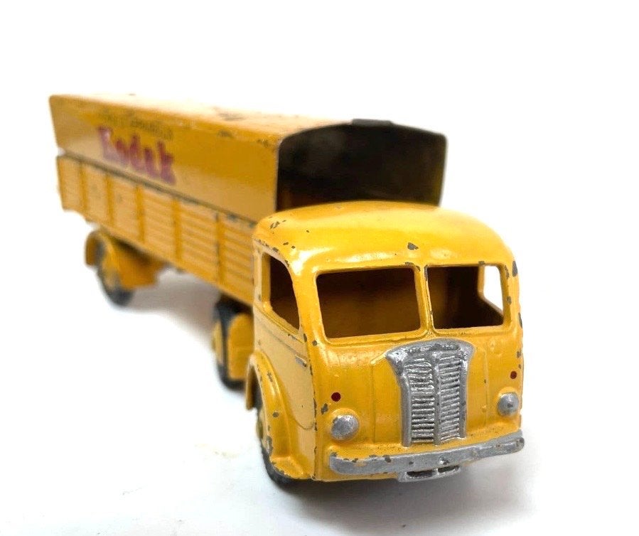 Vintage Dinky Toys Panhard vrachtwagen met Kodak trailer, Ophalen of Verzenden, Gebruikt, Dinky Toys