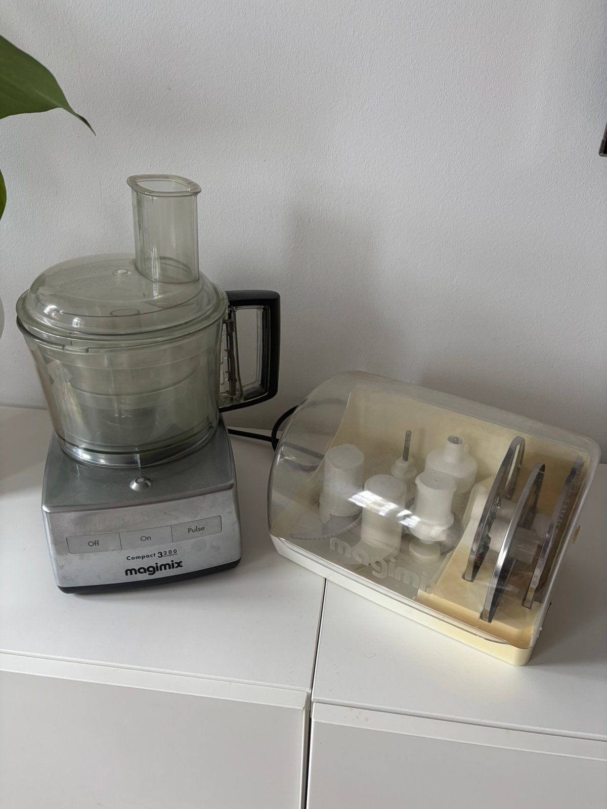 Magimix Compact 3200 automatic met accessoires, Ophalen, Gebruikt