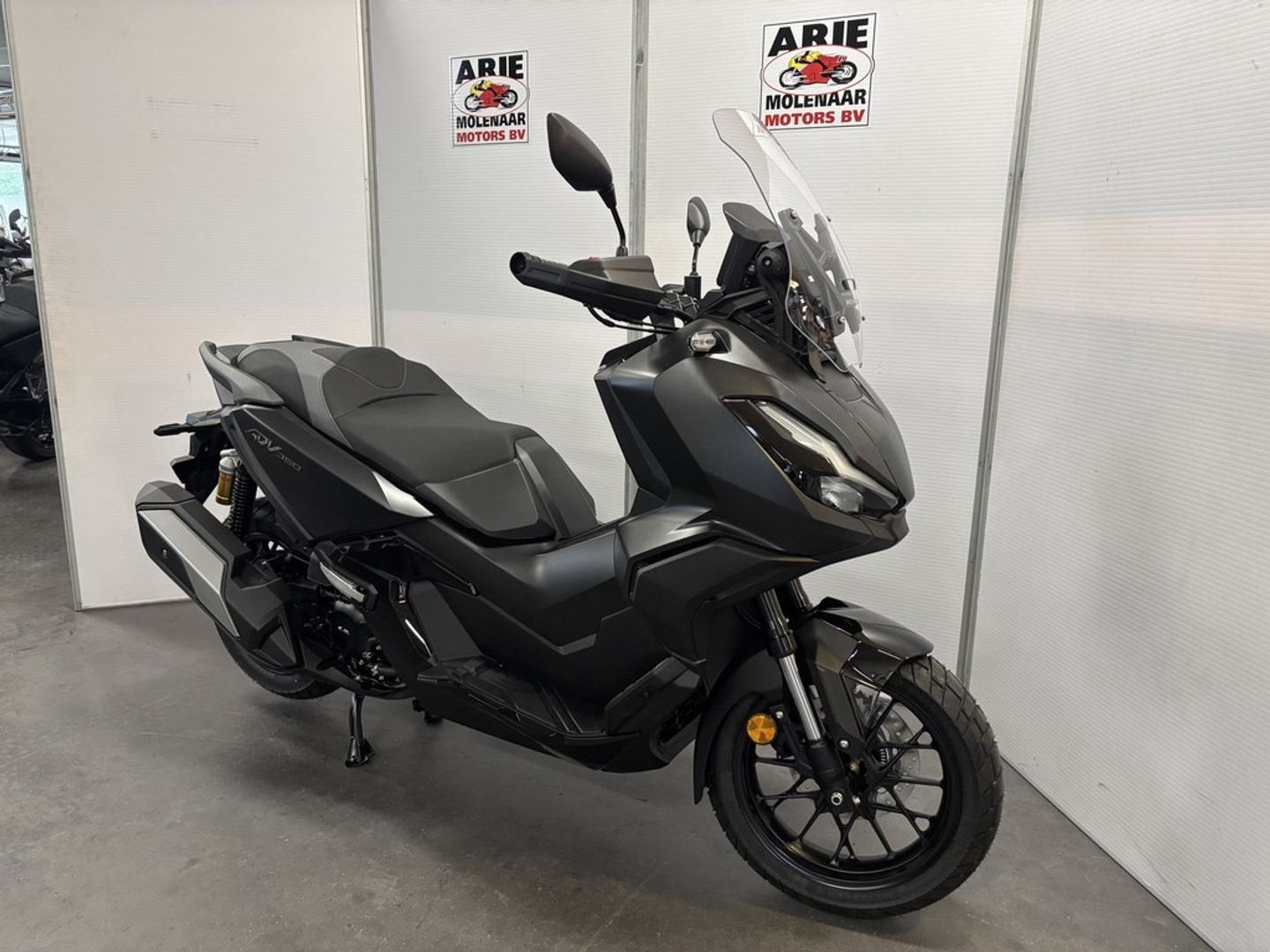 Honda ADV 350 (bj 2026), Motoren, HONDA, Bedrijf, Onbekend, Onbekend