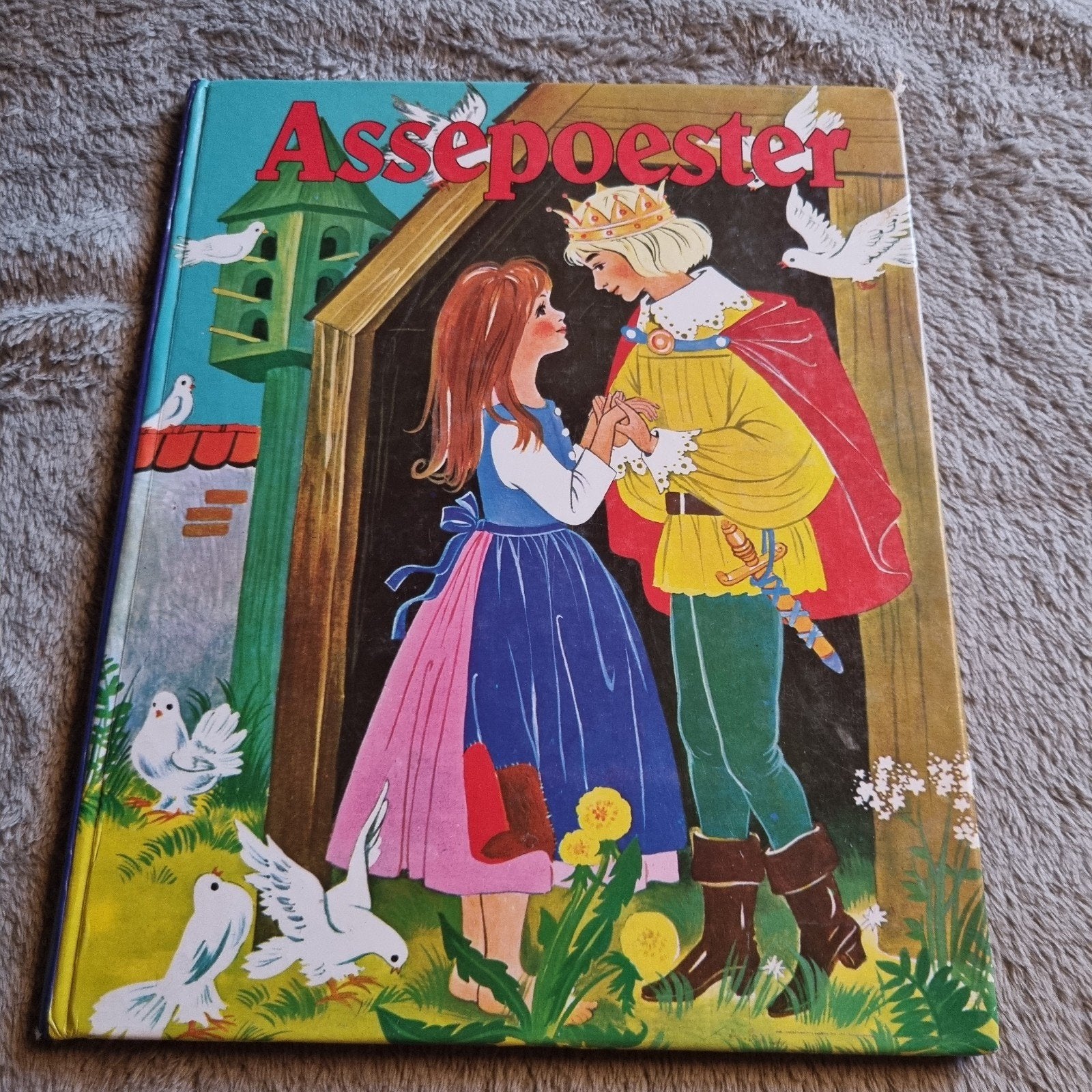 Assepoester - Klassiek sprookjesboek, Boeken, Sprookjes en Fabels, Ophalen of Verzenden, Gelezen, Onbekend