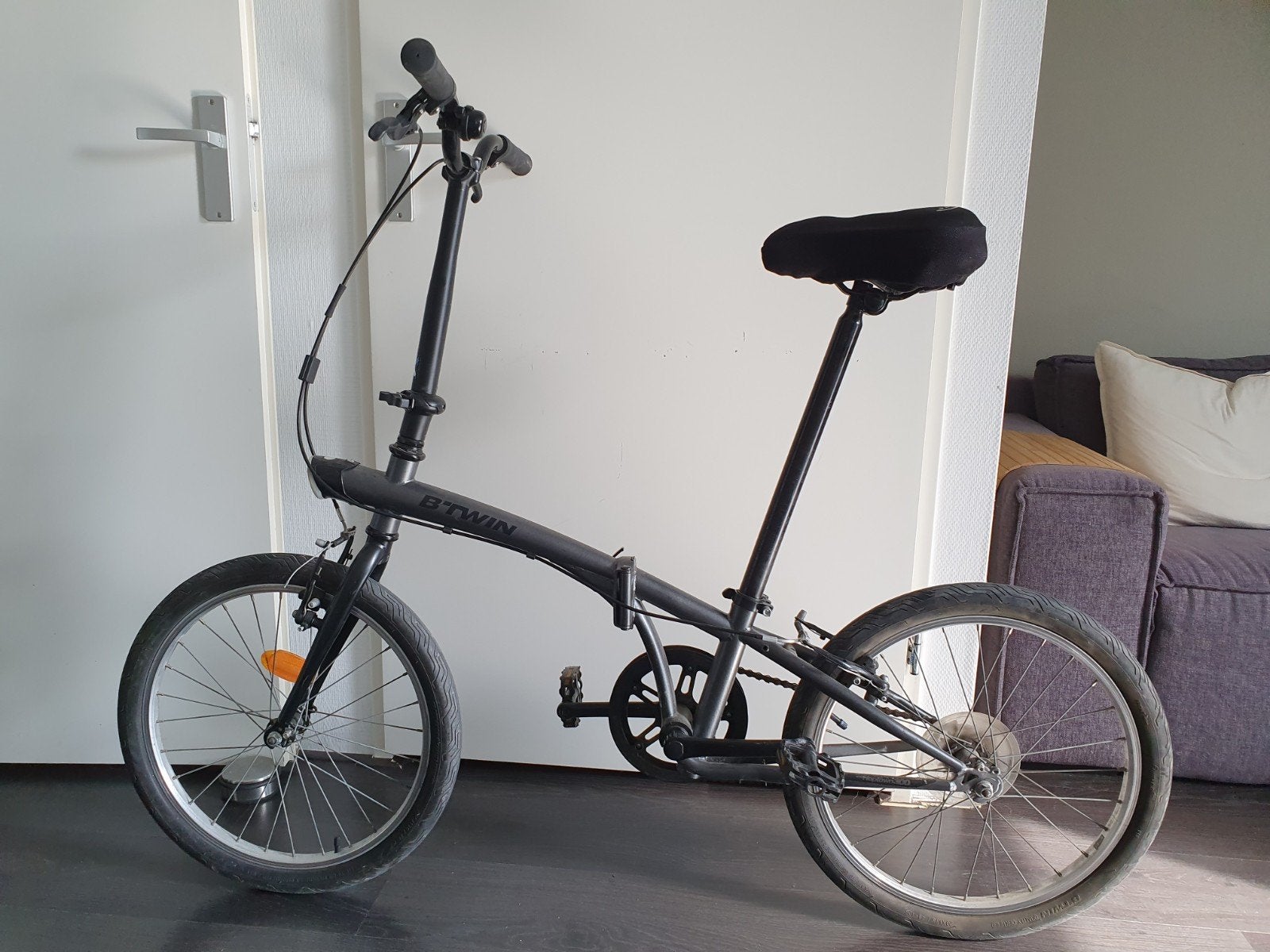 Goede B'Twin vouwfiets, Fietsen en Brommers, Fietsen | Vouwfietsen, 20 inch of meer, Gebruikt, Totaal opvouwbaar, Ophalen