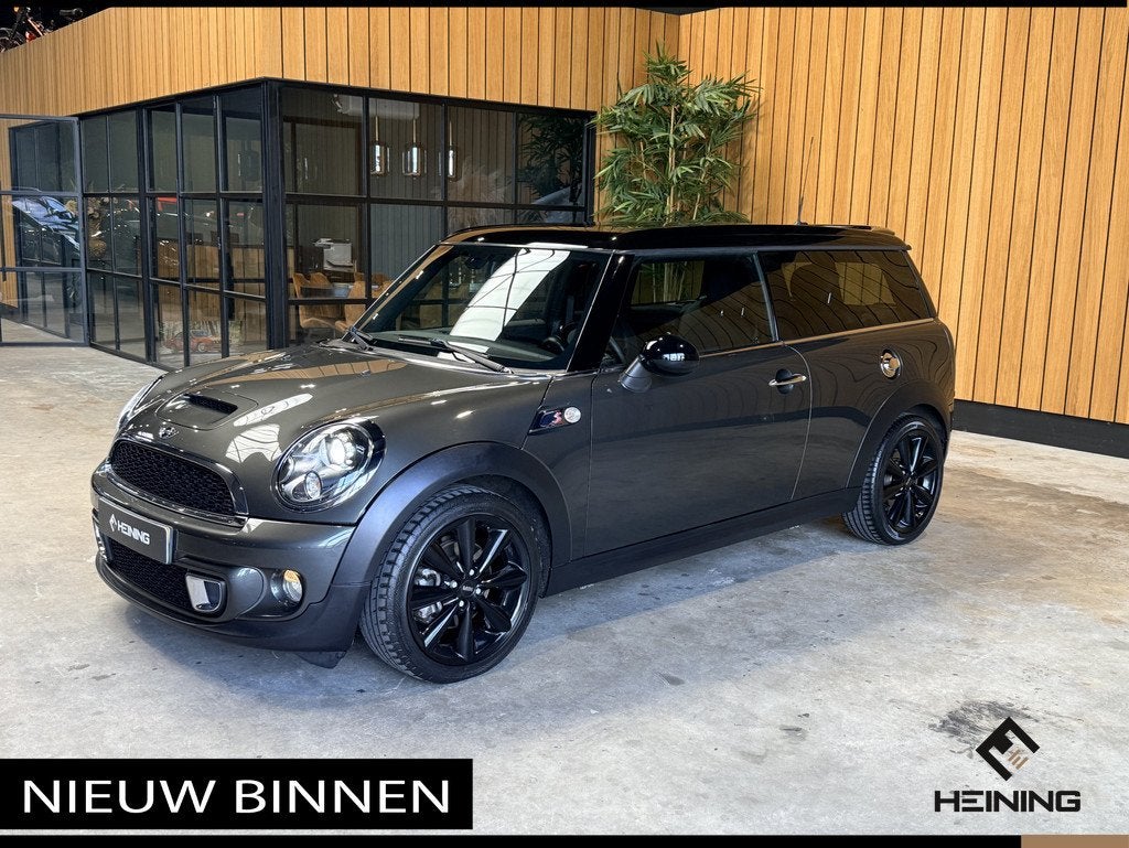 MINI Clubman 2.0 Cooper SD Chili Navigatie | Panoramadak | 1, Auto's, Mini, Euro 5, Leder en Stof, 500 kg, 111 €/maand