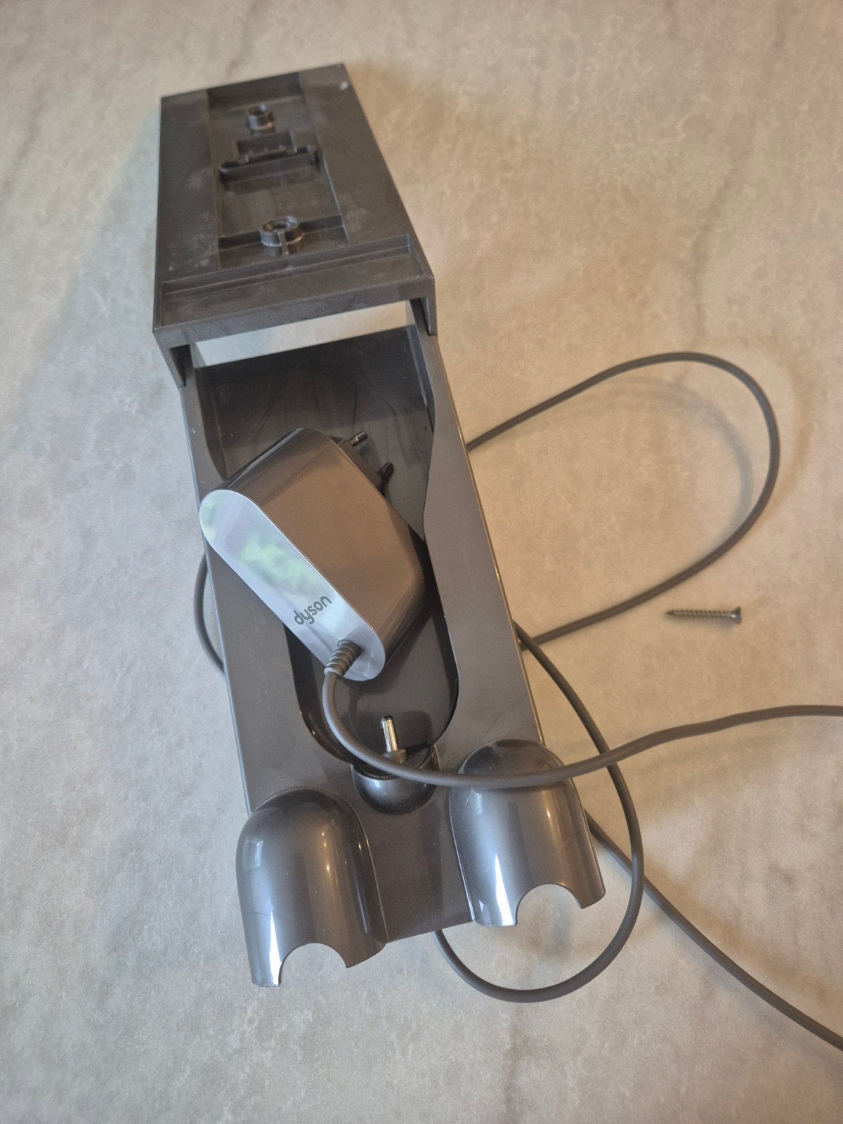 Dyson V11 Oplader met Ophangsysteem, Ophalen of Verzenden, Gebruikt