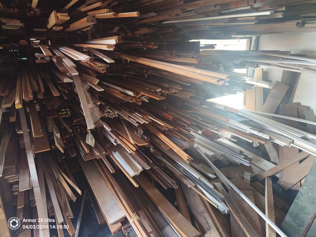 Diverse latten en plinten Diverse houtsoorten, Ophalen, Nieuw, Overige materialen, Plinten