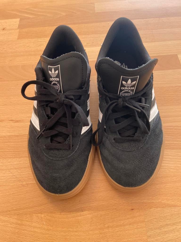 Adidas, Zwart, Ophalen of Verzenden, Sneakers of Gympen, Zo goed als nieuw