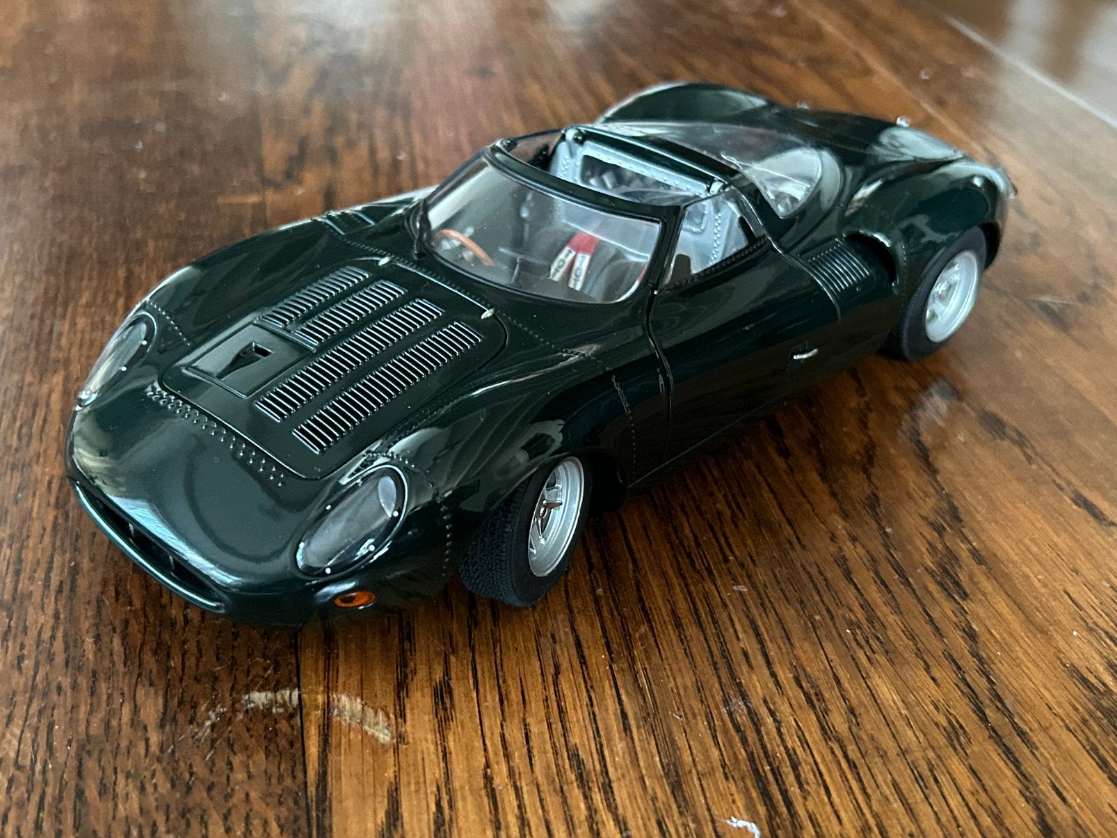 AUTOart 1:18 jaguar XJ13, Hobby en Vrije tijd, Modelauto's | 1:18, Zo goed als nieuw, Auto, Autoart, Ophalen of Verzenden
