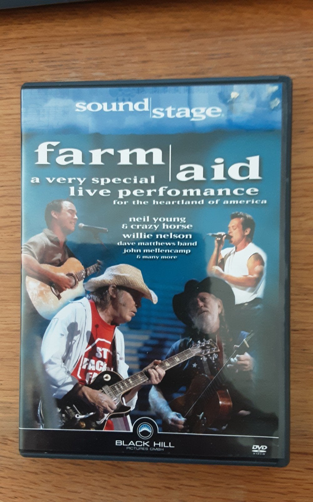 DVD Farm Aid (Neil Young/Willie Nelson), Alle leeftijden, Ophalen of Verzenden, Zo goed als nieuw
