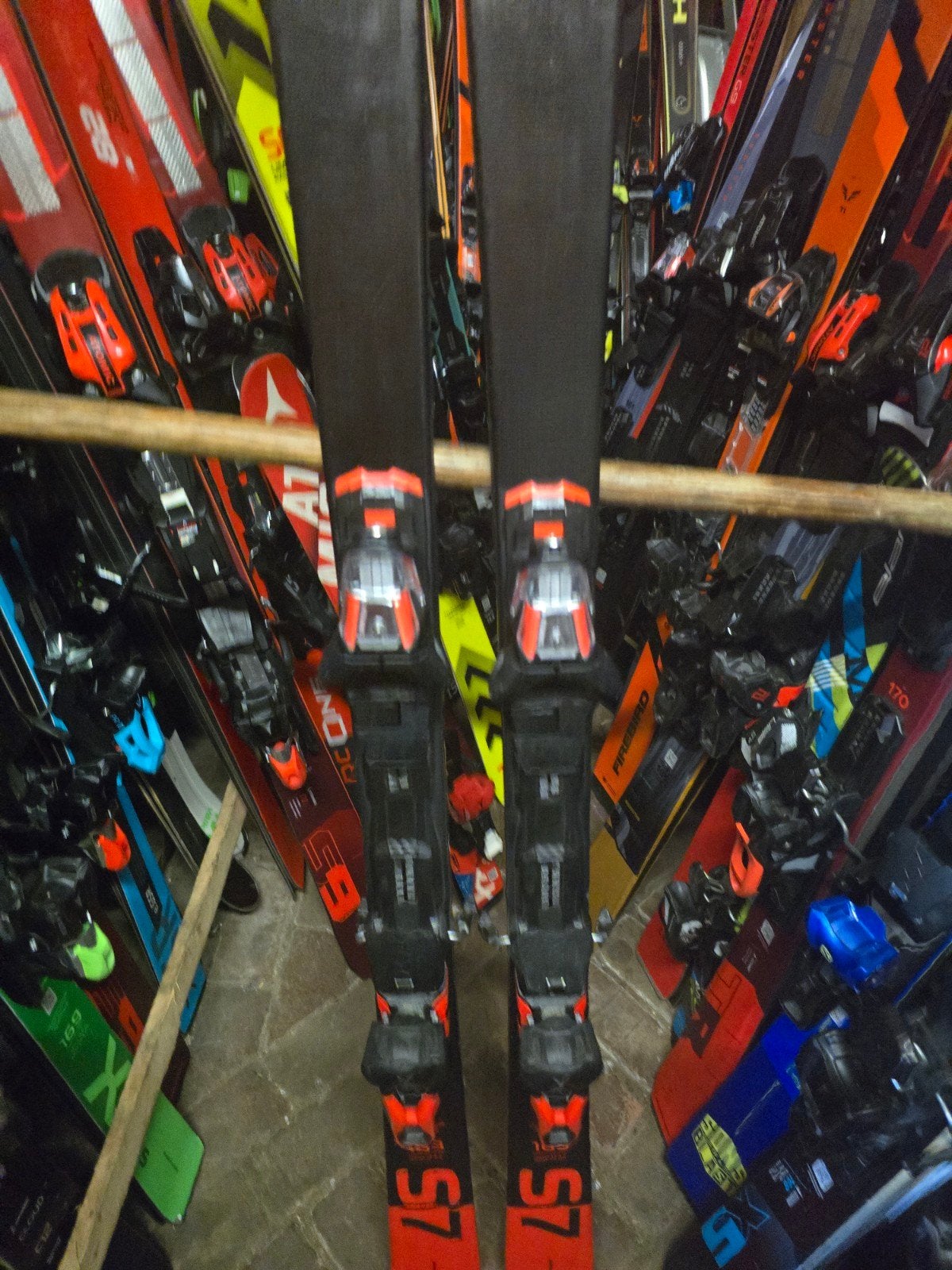 163cm ATOMIC REDSTER S7 SL GEVORDERDEN SKI, 160 tot 180 cm, Ophalen of Verzenden, Zo goed als nieuw, Carve