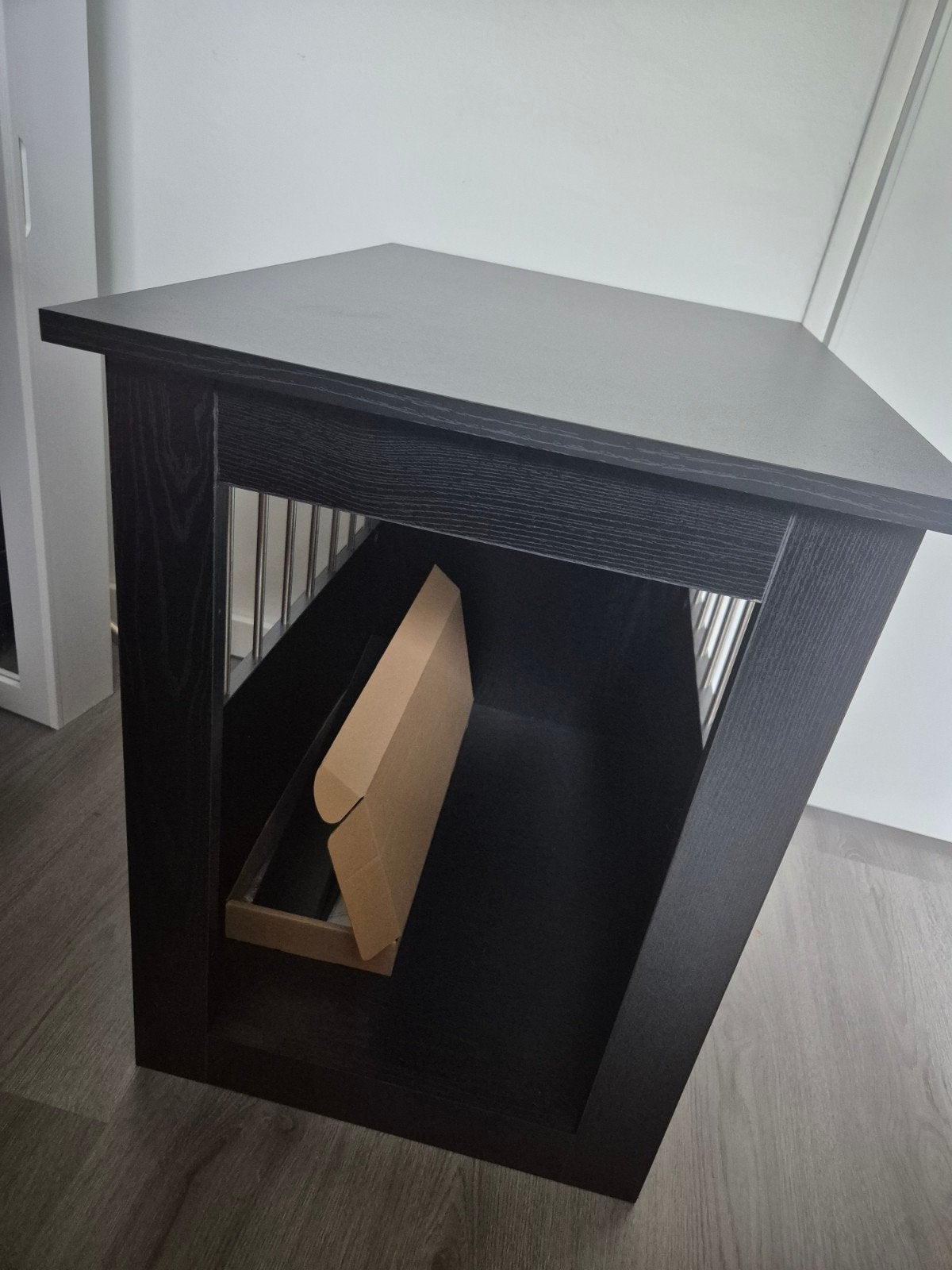 Mooie bench (puppy of kleine hond), Dieren en Toebehoren, Ophalen, Zo goed als nieuw