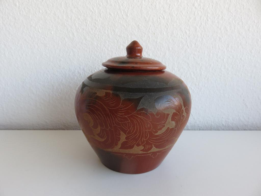 Indonesische honden urn, Ophalen of Verzenden, Gebruikt
