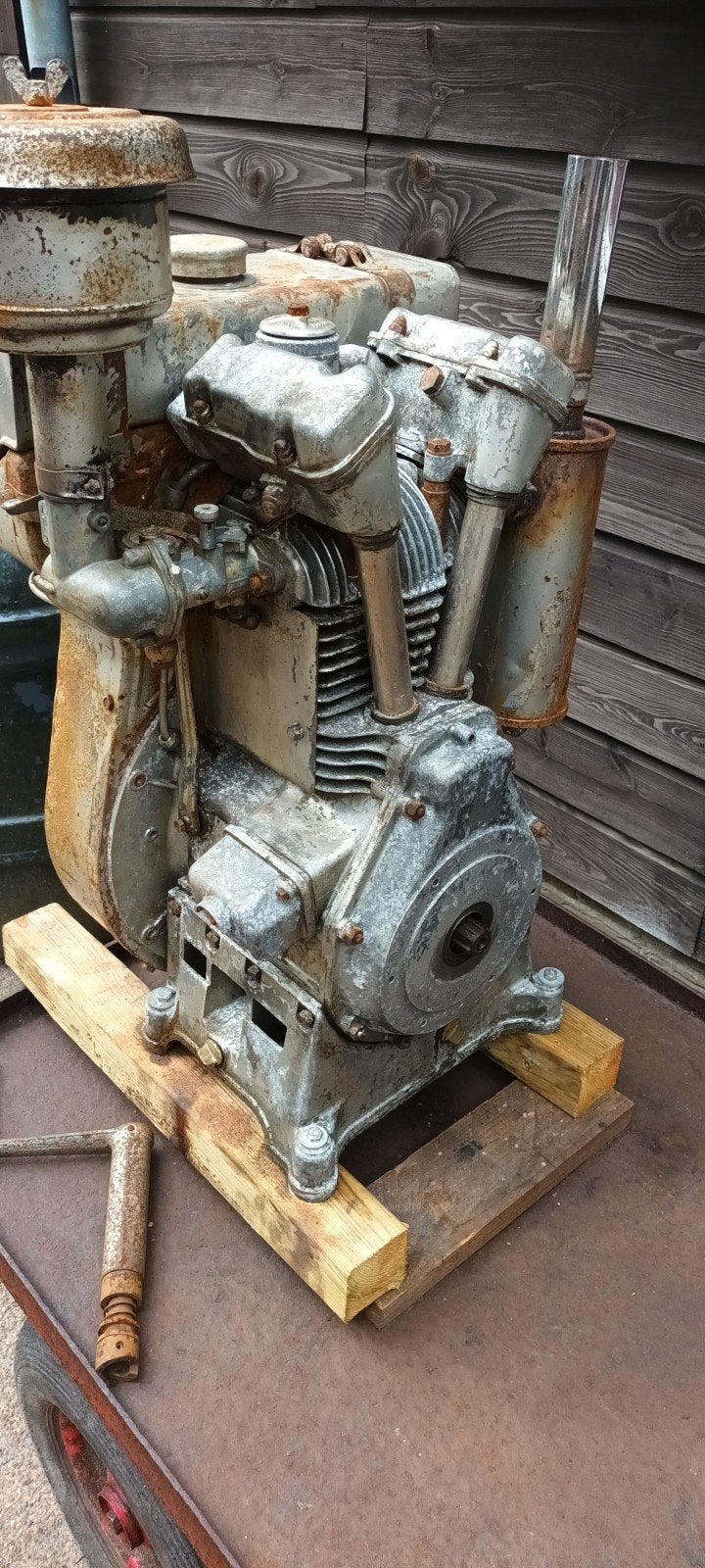 bernard w119 stationaire benzine scheepsmotor oud type, Ophalen, Gebruikt, Benzinemotor, 1800 rpm of meer