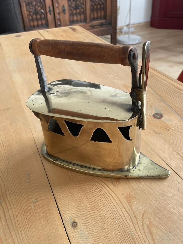 Antiek koperen strijkijzer, Antiek en Kunst, Ophalen of Verzenden