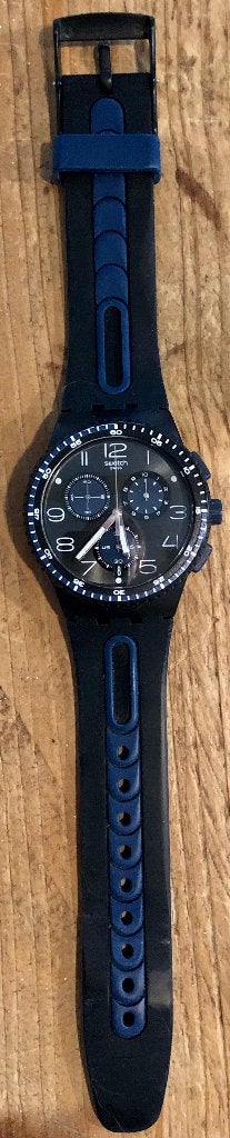 Stoere Swatch KAICCO (SUSB406)., Sieraden, Tassen en Uiterlijk, Kunststof, Gebruikt, Verzenden, Polshorloge