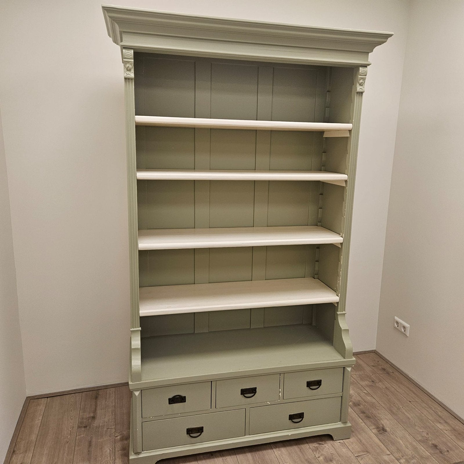 Servies/boekenkast, Ophalen, Gebruikt