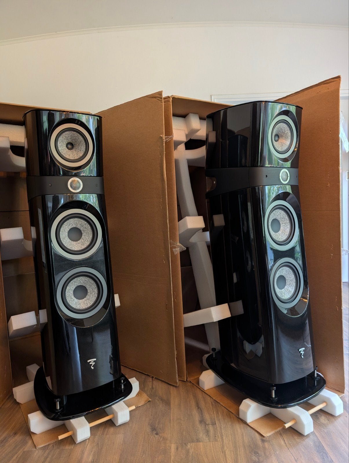Focal Sopra 3 Black in nieuwstaat, Zo goed als nieuw, 120 watt of meer, Front, Rear of Stereo speakers, Ophalen
