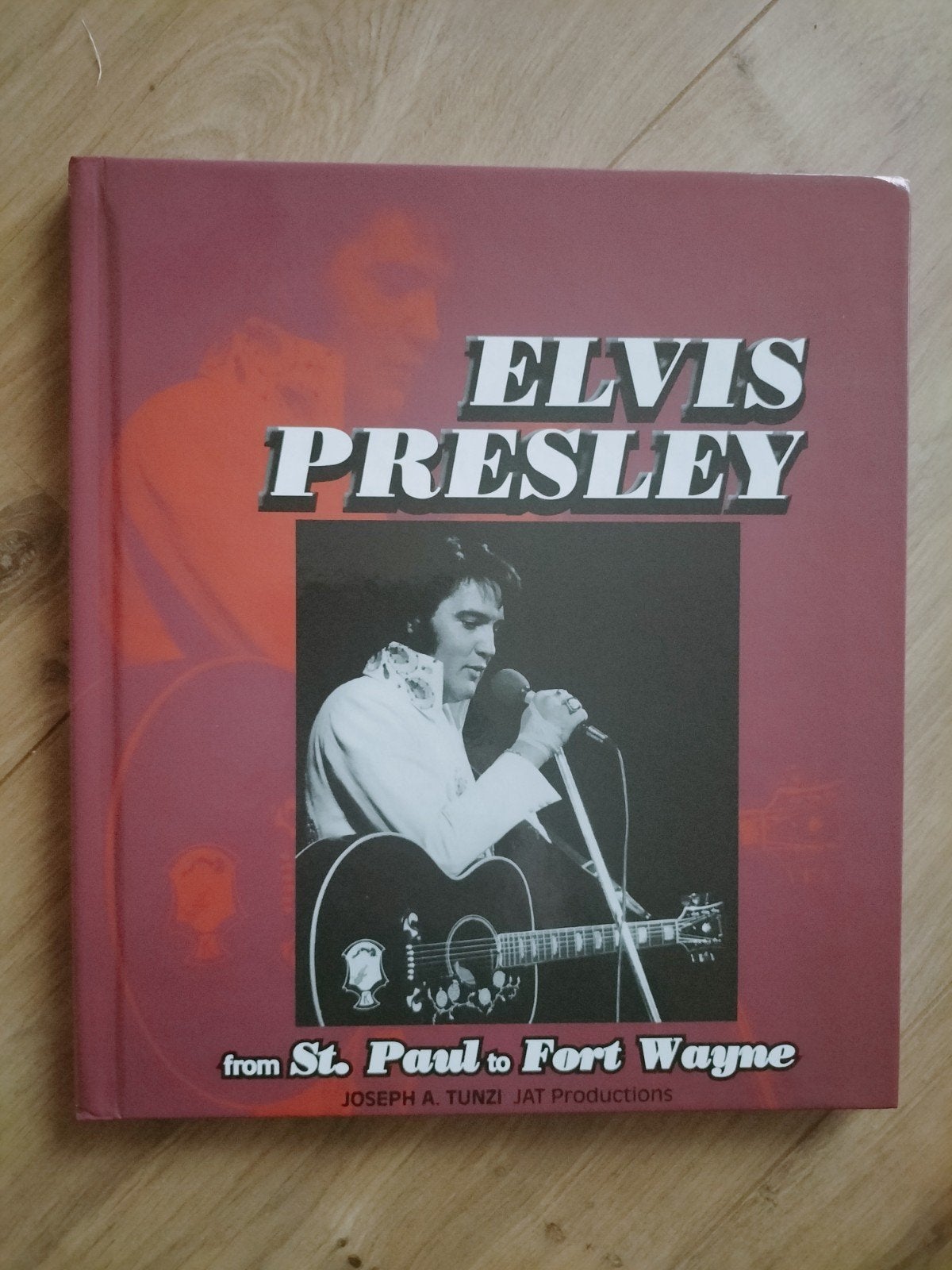 Elvis Presley boeken en magazines (incl. CD), Ophalen of Verzenden, Zo goed als nieuw, Artiest