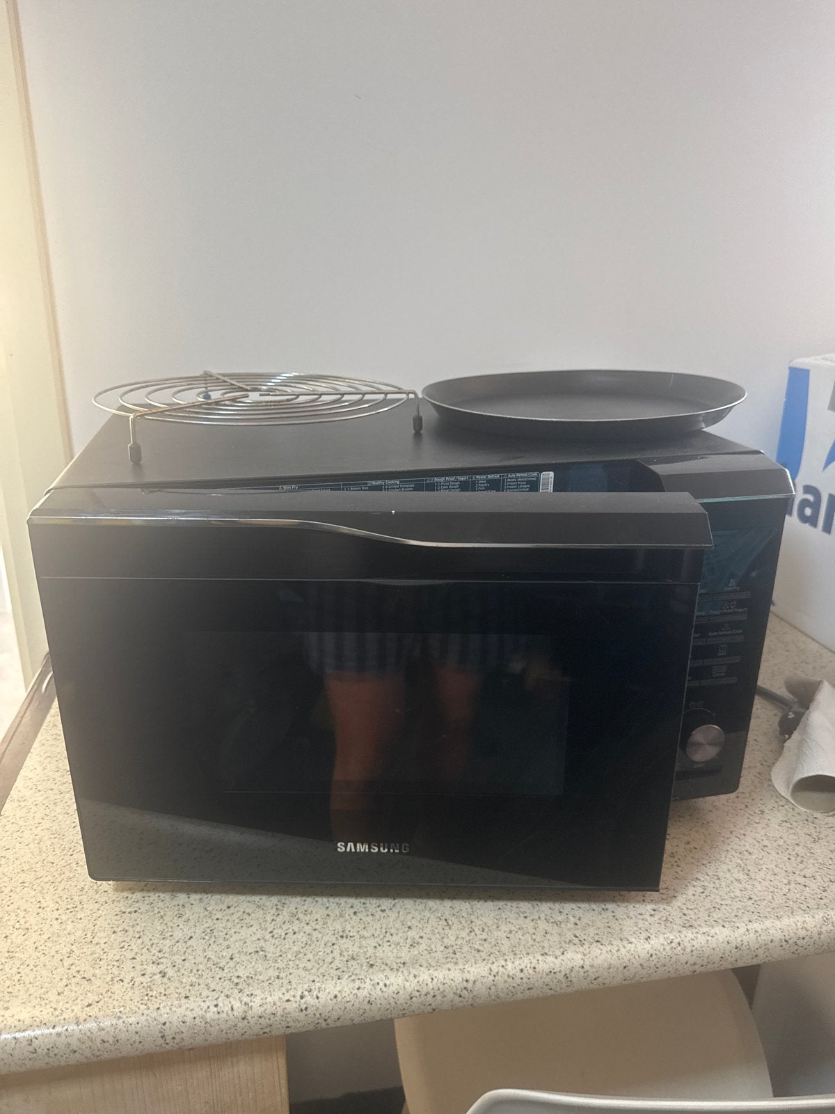 Samsung MC28M6055CK Combimagnetron - Zo goed als nieuw, Ophalen, Combimagnetron, Grill, Zo goed als nieuw