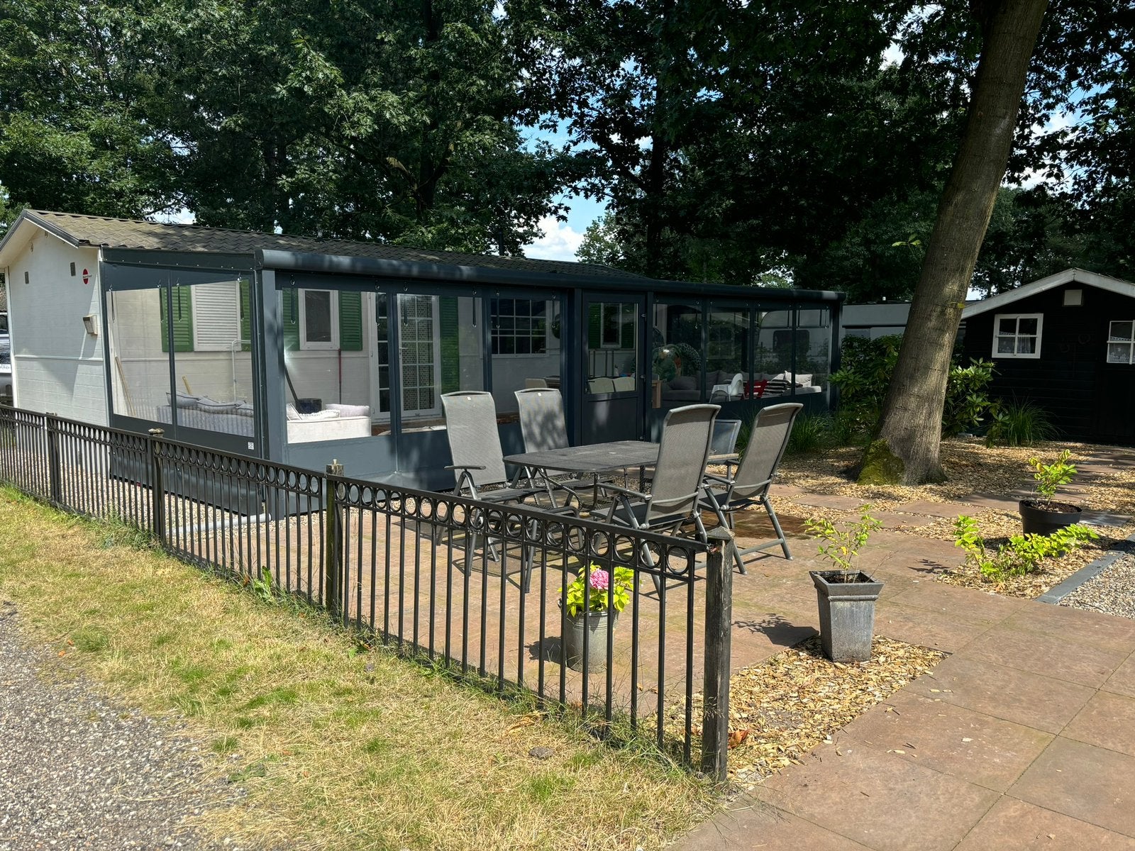 Luxe serre 10x3,5 meter incl zeilen en loopdeur, Ophalen, Zo goed als nieuw, Serre