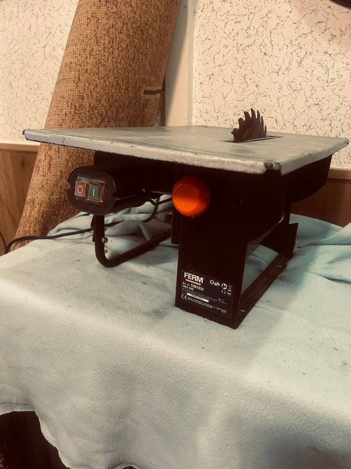Goedewerkende ferm zaagmachine, Ophalen, Gebruikt