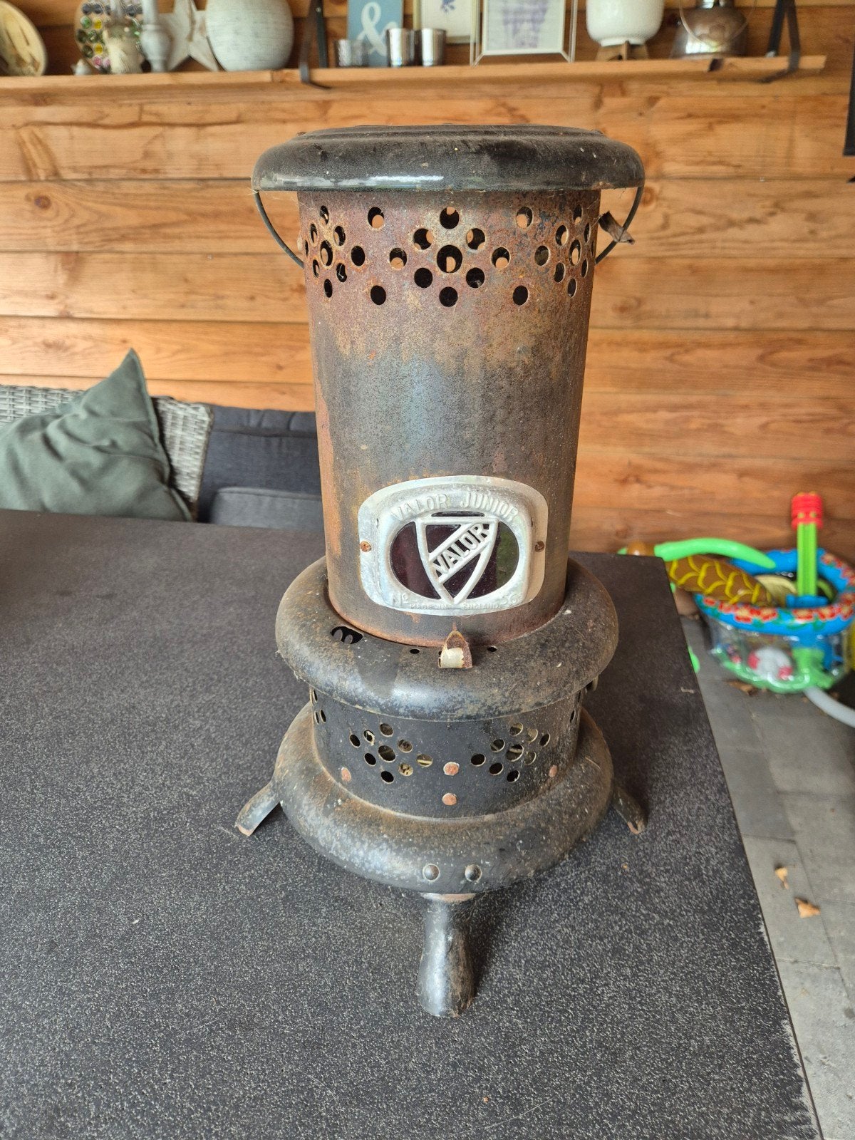 Antieke Valur Petroleumkachel - Decoratief, Ophalen
