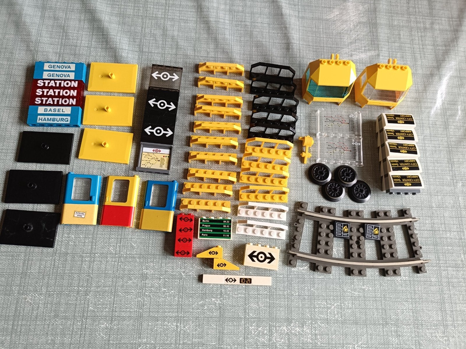 heel veel Lego trein onderdelen, Ophalen of Verzenden