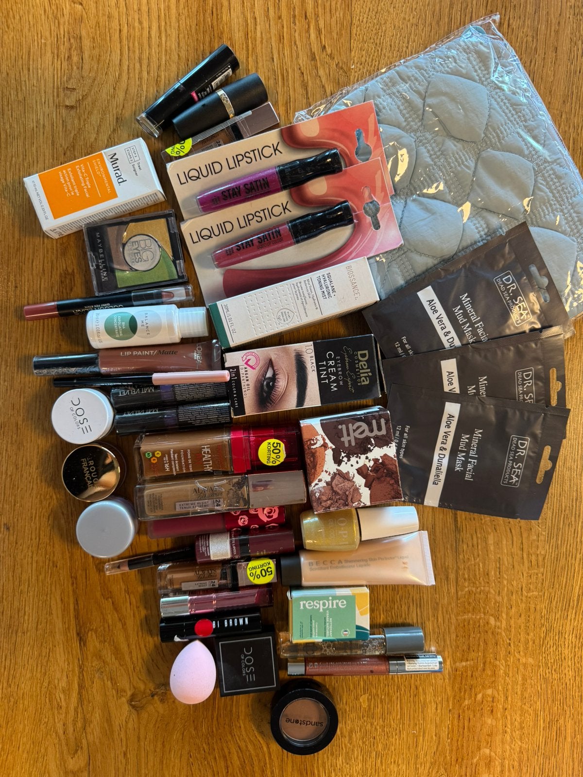 Makeup pakket nieuw en zo goed als nieuw becca bobbi brown, Ophalen of Verzenden, Zo goed als nieuw, Overige kleuren, Gehele gezicht