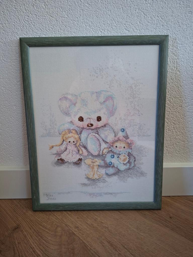 Zo goed als nieuw geborduurd schilderij met groene lijst, Ophalen, Zo goed als nieuw, Minder dan 50 cm, Schilderij
