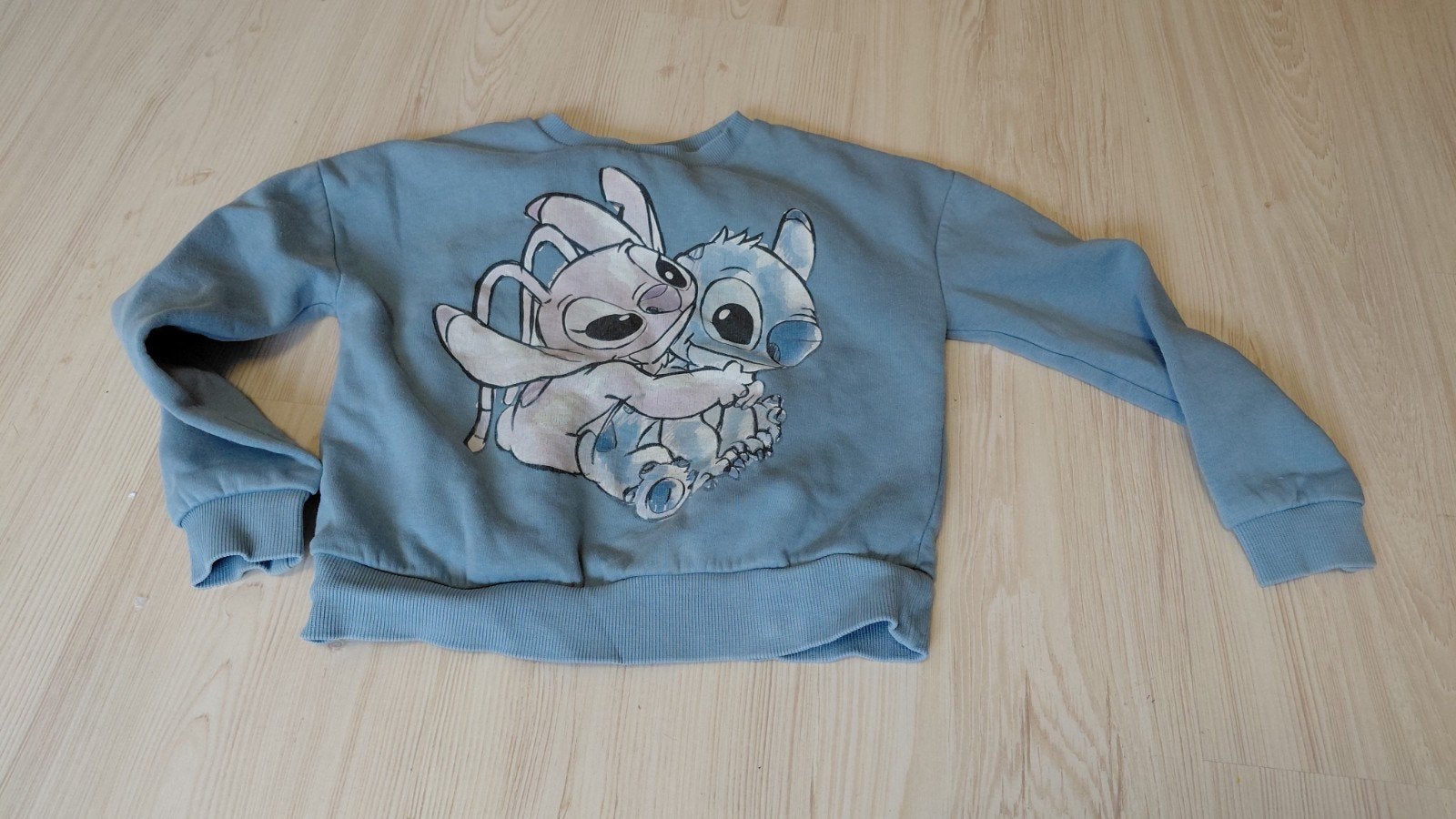Disney Stitch trui, Ophalen of Verzenden, Zo goed als nieuw, Jongen of Meisje, Trui of Vest