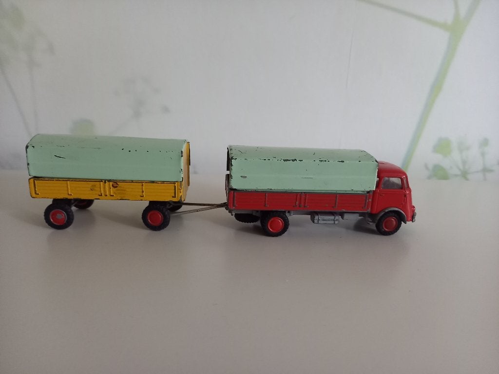 oude daf frontstuur type 2 met aanhanger, Ophalen of Verzenden, Zo goed als nieuw, Bus of Vrachtwagen, Lion Toys
