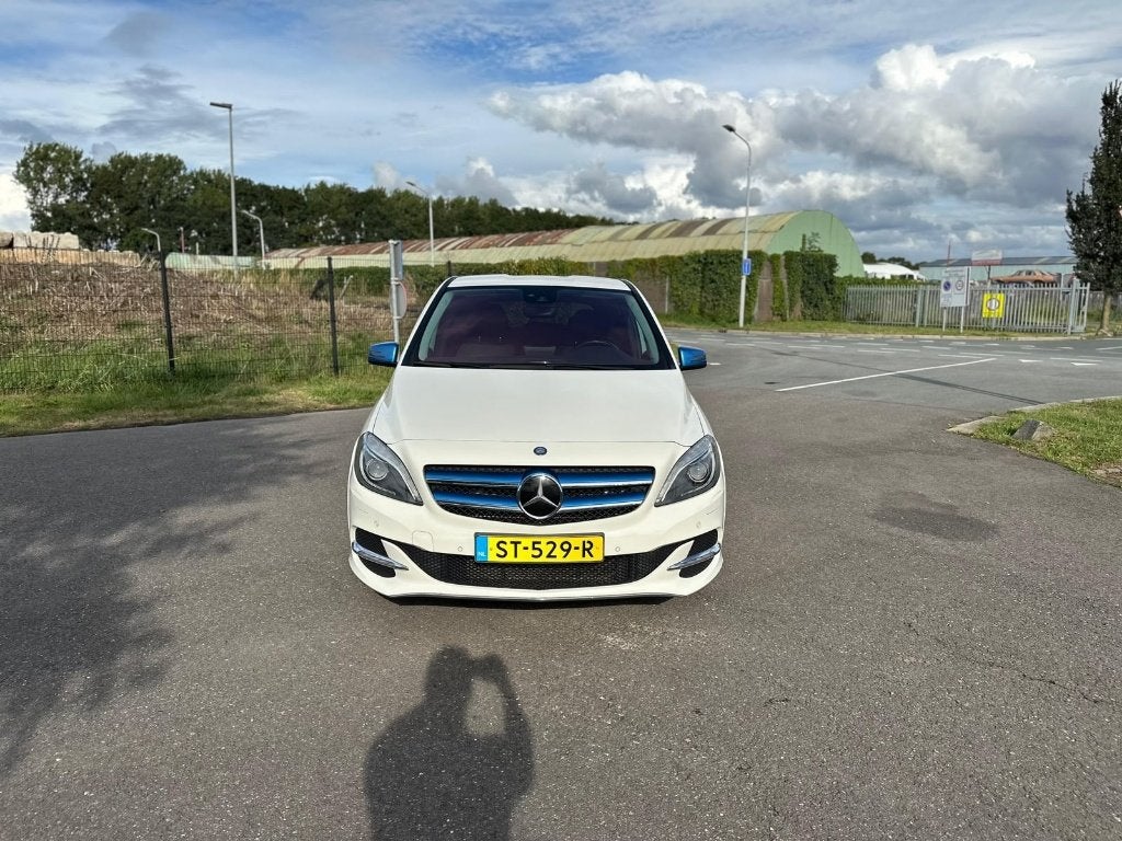 Mercedes-Benz B-Klasse B250 e 180pk Aut 2017 Wit, 180 min, Wit, 1625 kg, Geïmporteerd