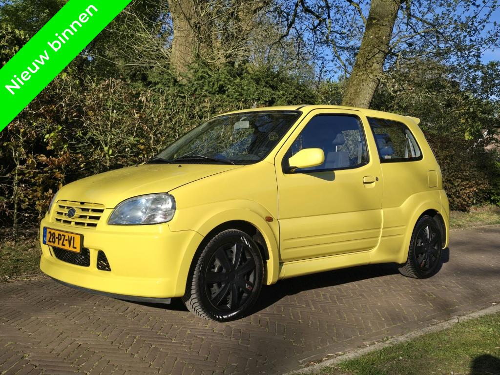Suzuki Ignis 1.5-16V Sport (bj 2005), Auto's, Gebruikt, 31 €/maand, 4 cilinders, Bedrijf