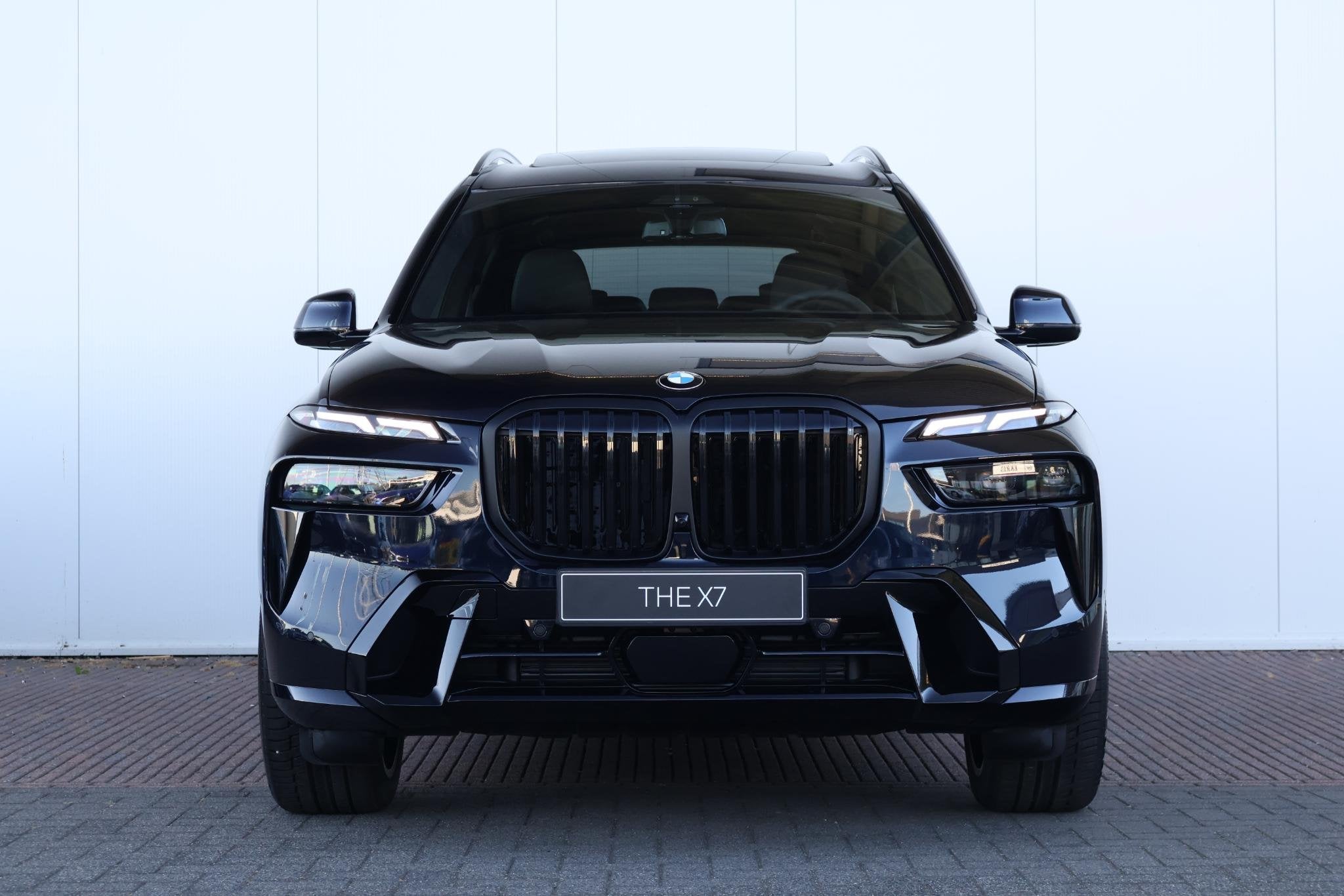 BMW X7 xDrive40i | M Sportpakket Pro | Comfort Pack | Exclus, Auto's, Automaat, Verwarming stoelen achter, 7 stoelen, Zwart