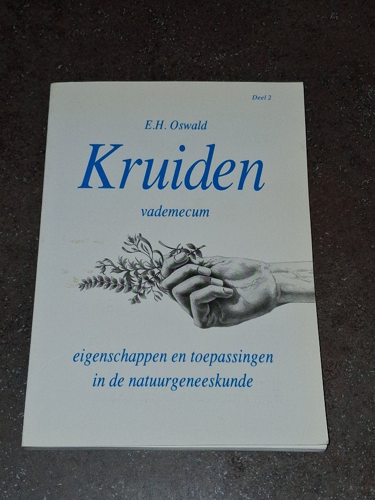Kruiden vademecum natuurgeneeskunde E. Oswald, Ophalen of Verzenden, Gelezen, Overige onderwerpen, Achtergrond en Informatie