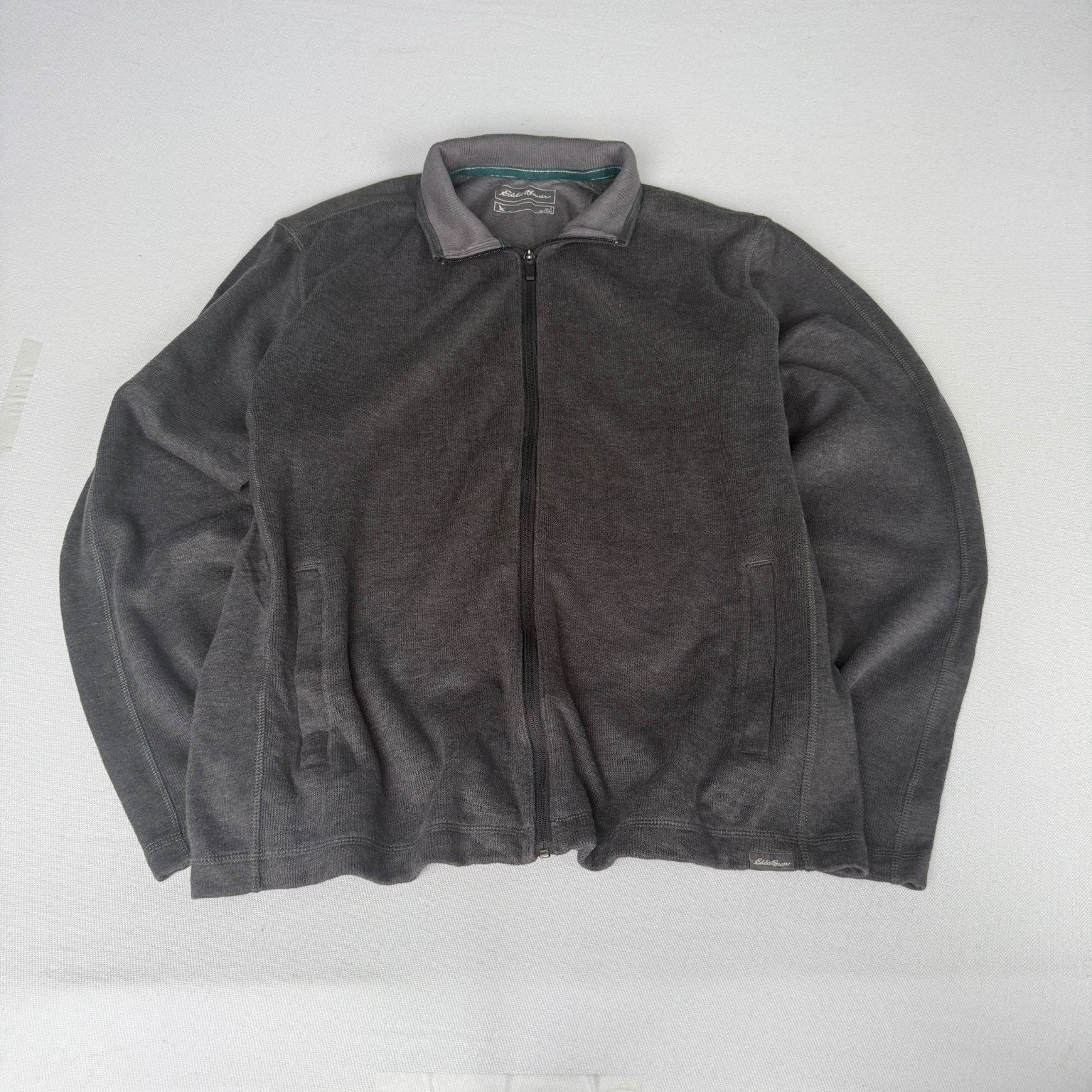 Eddie Bauer Full Zip Sweater – Donkergrijs, L, Ophalen of Verzenden, Zo goed als nieuw, Maat 52/54 (L), Grijs