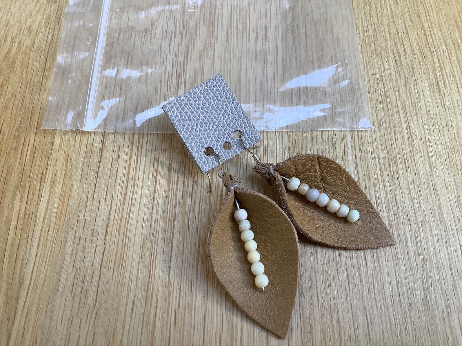 Boho lederen oorbellen, Verzenden, Nieuw, Overige materialen, Hangers