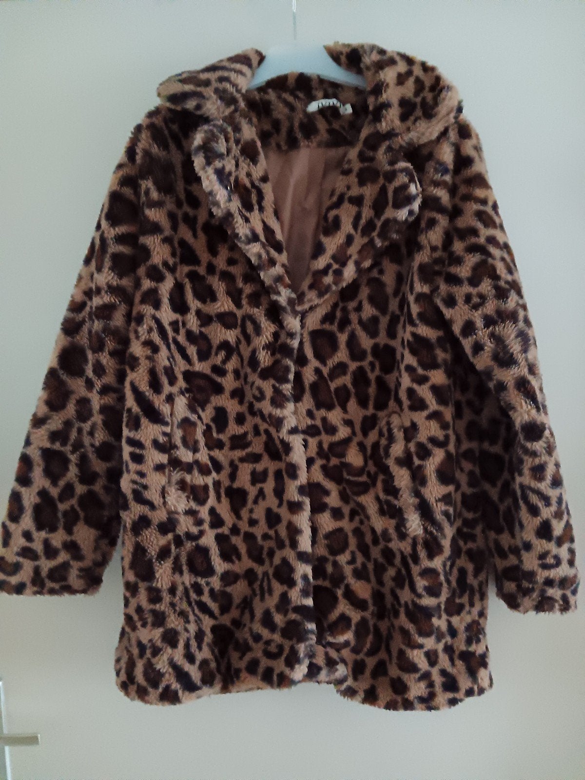 nieuw: panterprint teddy winterjas, Ophalen of Verzenden, Nieuw, Meisje, Jas